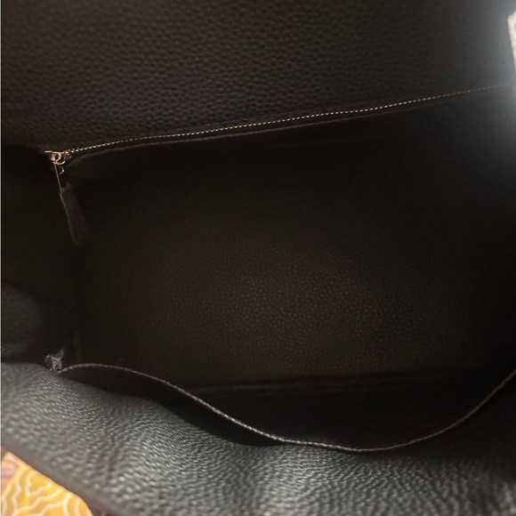 Black Leather Double Handle Handbag - Picture 10 of 15